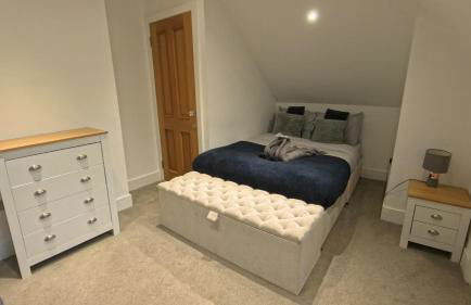 2 bed flat, sleeps 8, driveway, 5 Mins to Brixton - Foto 13