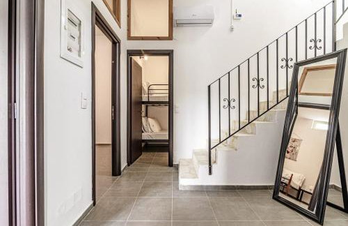 Elysian Stone Villa with Pool & Mountain View - Photo 38