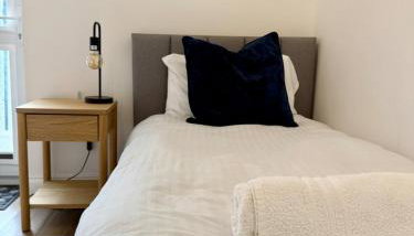 2 Bedroom Central Garden Apartment Free parking - Foto 3