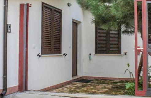 1 Bedroom Amazing Apartment In Locri - Foto 6