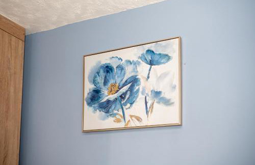 Private retreat For 3 Near City Centre - Photo 35