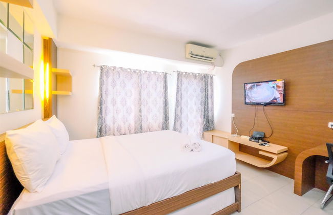 Good Deal And Homey Studio At Park View Condominium - Photo 2