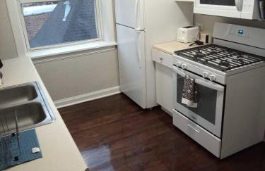 North Chicago Home - Photo 3