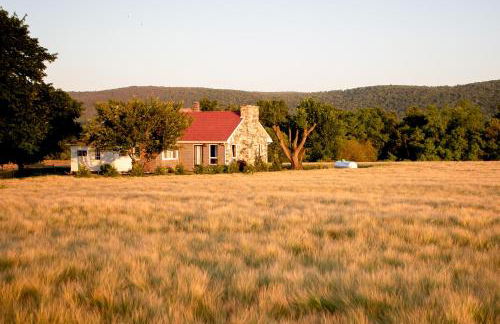 Quiet Elizabethville Home with Fire Pit and Views - Foto 27