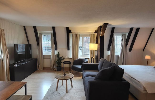 Stylish Apartment in the Heart of Zug by Airhome - Foto 21