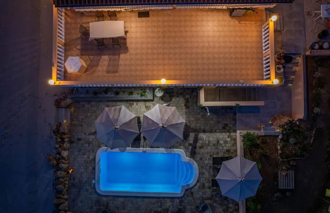 Villa Akulica With Heated Outdoor Pool and Seaview - Photo 53