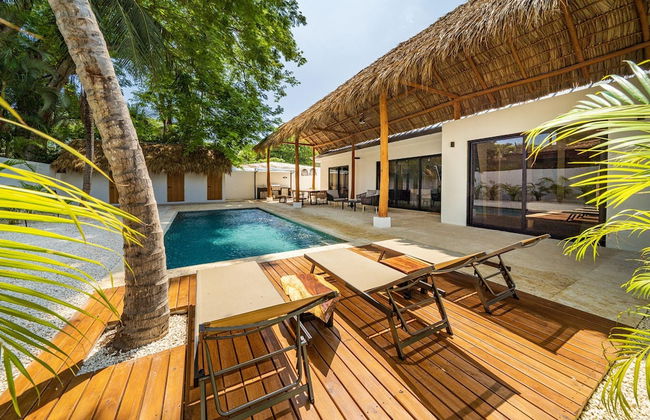 Tropical Brand new 4 BR gem in Potrero Near Beach - Casa Marzo - Photo 47