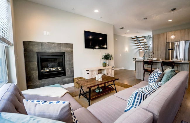 Mile High Lifestyle Townhome in Golden Triangle Rooftop Views - Foto 1