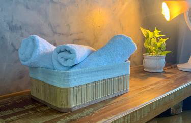 Suíte frente mar com cozinha e quintal pés na areia - Foto 8