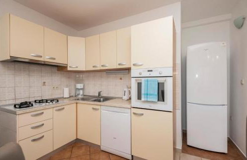 Two-Bedroom Apartment In Zagvozd - Foto 4