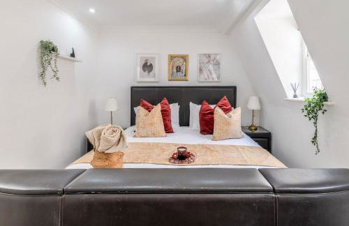 Charming 3-Bedroom London Townhouse Balcony - Foto 17