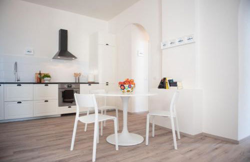 Waterfront Studio - Photo 12