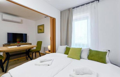 Stunning Home In Ivanska - Foto 27