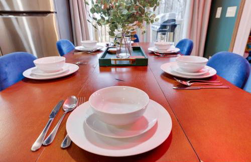 Hot tub - Game Loft & Arcade - 2 King Beds - Pet Friendly - Foto 22