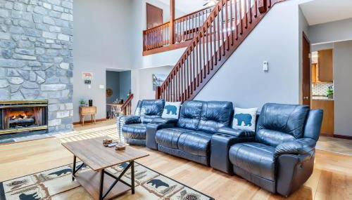 Lake Access and Private Hot Tub at Poconos Home! - Foto 2