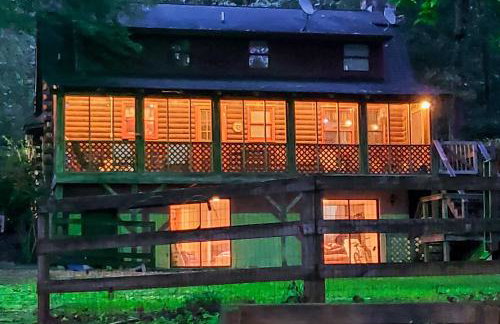Private Dock and Game Room! Lake Hartwell Retreat - Foto 36