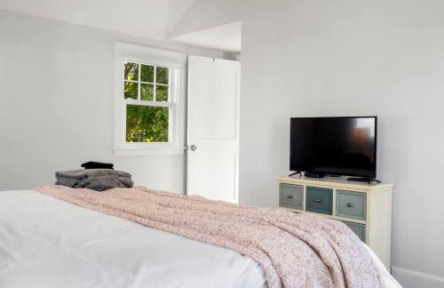 Dog Friendly 2BR Home Walk to Beach+Bearskin Neck - Foto 22