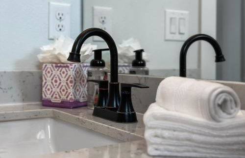 Mega Sized Luxury - Up to 24 Ppl - Downtown Access - Foto 46