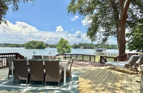 Unique LKN Waterfront Home with Dock - Foto 15