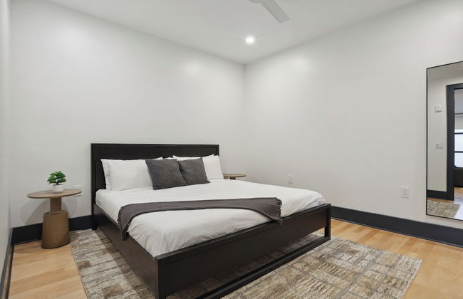 Roami at 714 Canal - Photo 19