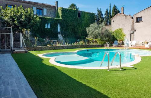 Holiday Home in Montbrun with Pool & Vineyards - Foto 1