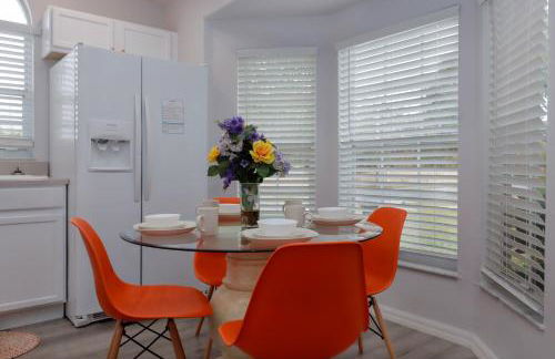 Making Dreams 4BR Family Villa with Pool and Game Room Near Disney Parks - Foto 33