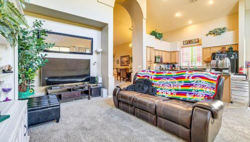 Near Golf Courses and Casinos Maricopa Home with Yard - Foto 1