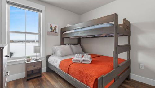 Crash with Class in this Townhome - Foto 5