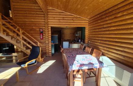 CHALET JACUZZI PRIVE, TERRASSE et VUE MONTAGNE DANS CAMPING 3 ETOILES - Foto 7