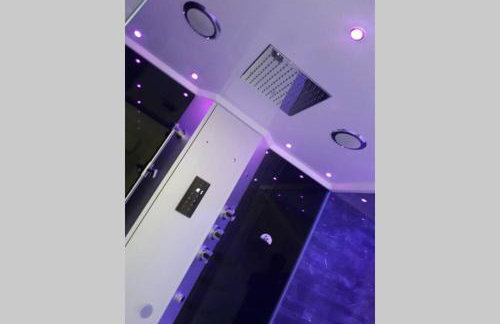 SPA privatif Love room, Le Hammam et Bulles, chez Nuits Chartraines - Foto 29