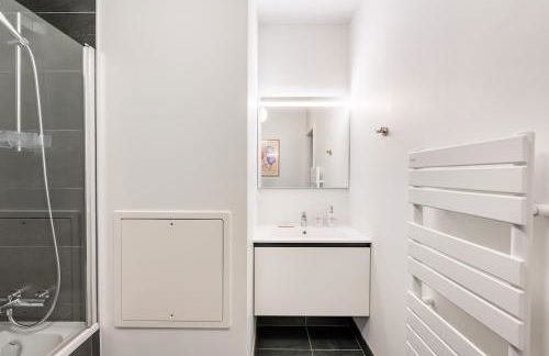 Basel-Tram 8-Tristate-Bridge-Riverview - Foto 11