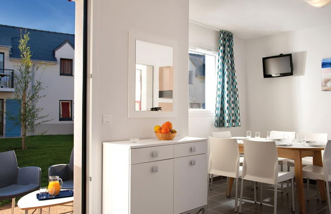 Comfortable Holiday Home Close to a Golf Course in Brittany - Foto 10