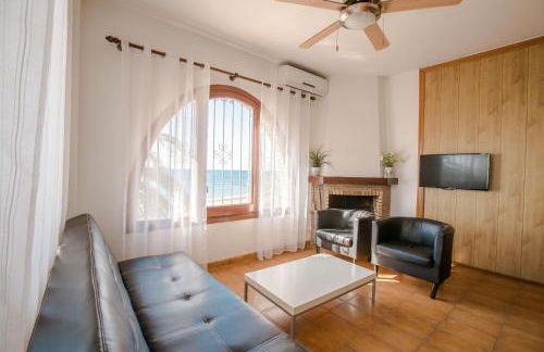 Mistral Seafront up. Vistas al Mar - Photo 9