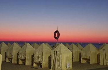 The Shore @ Atlantic Beach - Waterfront Beach House, Tiny Pool, Terrasse - Foto 39