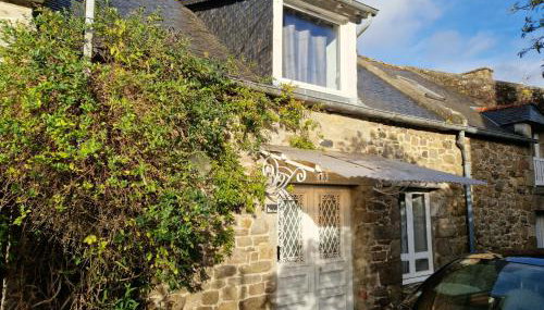 maison de pécheur typique presqu’île Saint Jacut Sur Mer - Photo 1