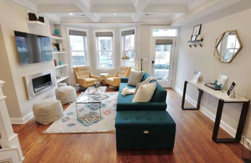 Stroll to The Hip Strip From Shaw Basement Suite - Foto 1