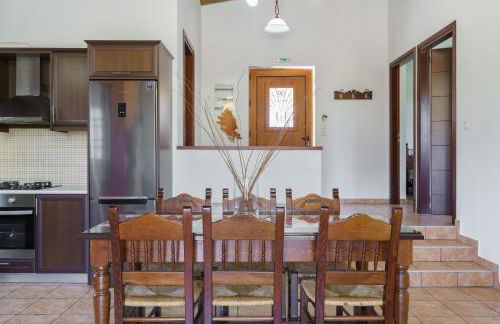 Omalos Village - Photo 56