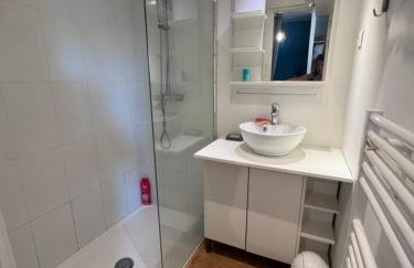Maison proche du lac et océan avec Jacuzzi privatif - Foto 4