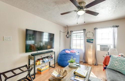 3 Mi to Boardwalk Bacliff Apartment with Hot Tub - Foto 5