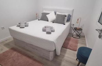 Charming little house - Photo 11