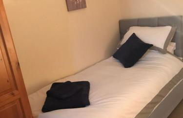 Hinckley Home Sleeps 5 Complete House - Foto 19