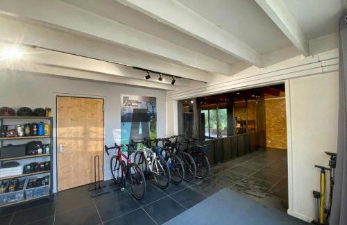 Loft Bike & Chill Mont Ventoux - Jacuzzi - Local vélos - Foto 21