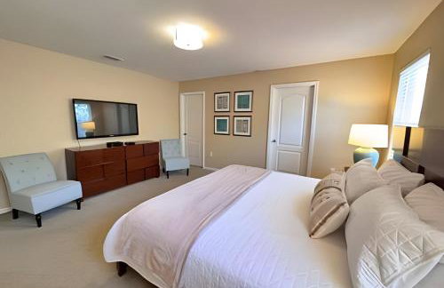 New to Market Spacious Private Pool Retreat - Foto 4