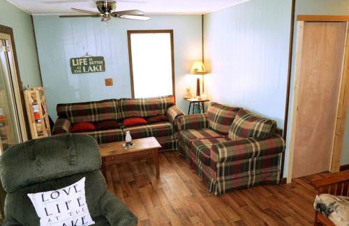 Spacious Family Cabin on Stunning Wixom Lake near Midland, Michigan - Foto 9