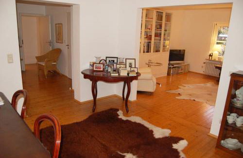 Haus Rothenstein, ruhige FeWo, ca. 10 min. zu Messe und Flughafen - Photo 11