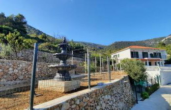 Apartments SUHO Komiza - Photo 33