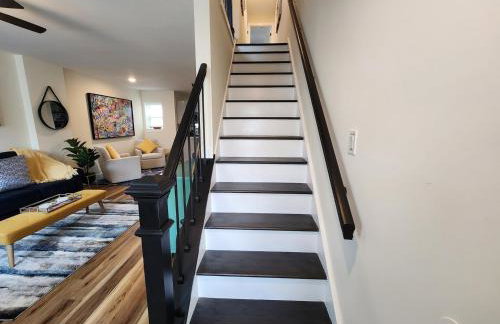 Fairview Terrace-Brand New 3BDRM, Central Location - Foto 41