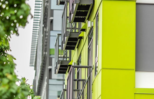 Domicile Suites at Marina SLU - Photo 59