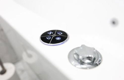 Whole House In Northampton - Photo 37