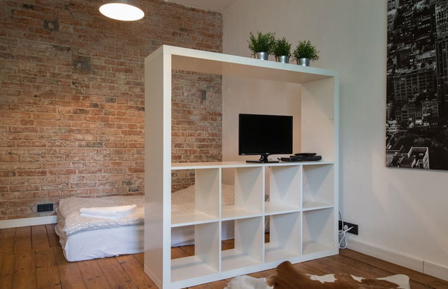 Bizzi LuxProchnika Studio - Foto 8